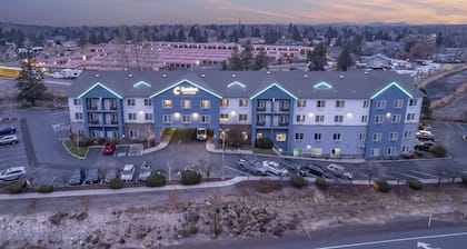 Comfort Suites Redmond Airport