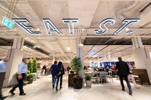 Här finns 6 restauranger som serverar frukost.