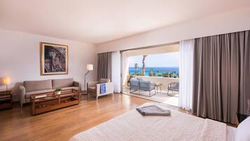 In-room safe, desk, blackout curtains, soundproofing