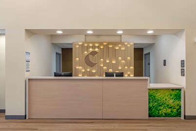 Comfort Inn & Suites Buford near Mall of Georgia