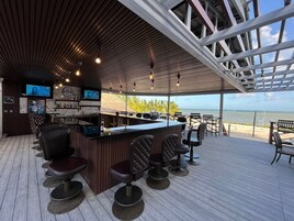 Breakfast, lunch, dinner served; pool views