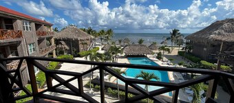 Captain Morgan's Retreat