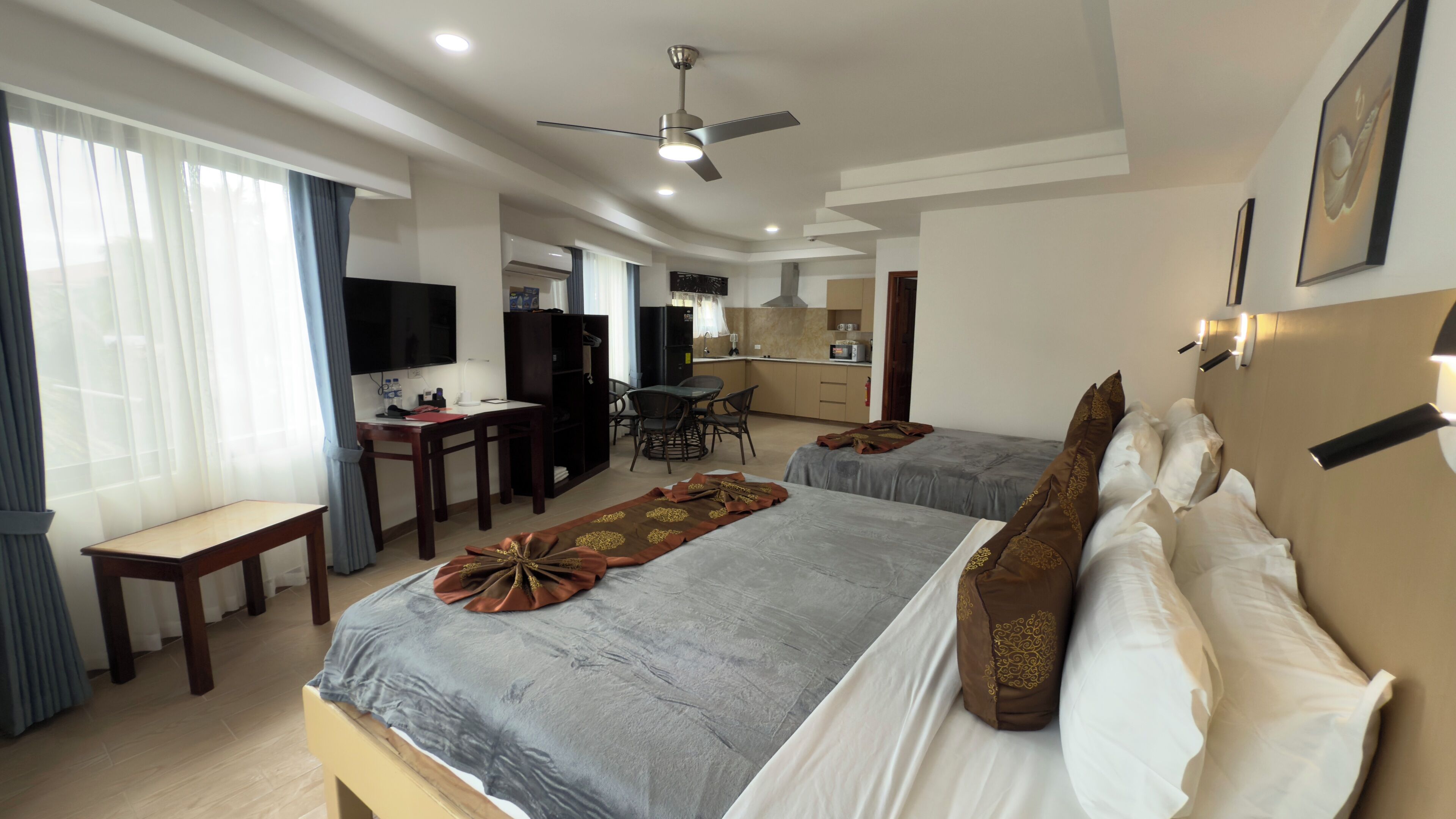 Standard Studio Suite | Private kitchen