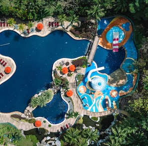 Outdoor pool, pool umbrellas