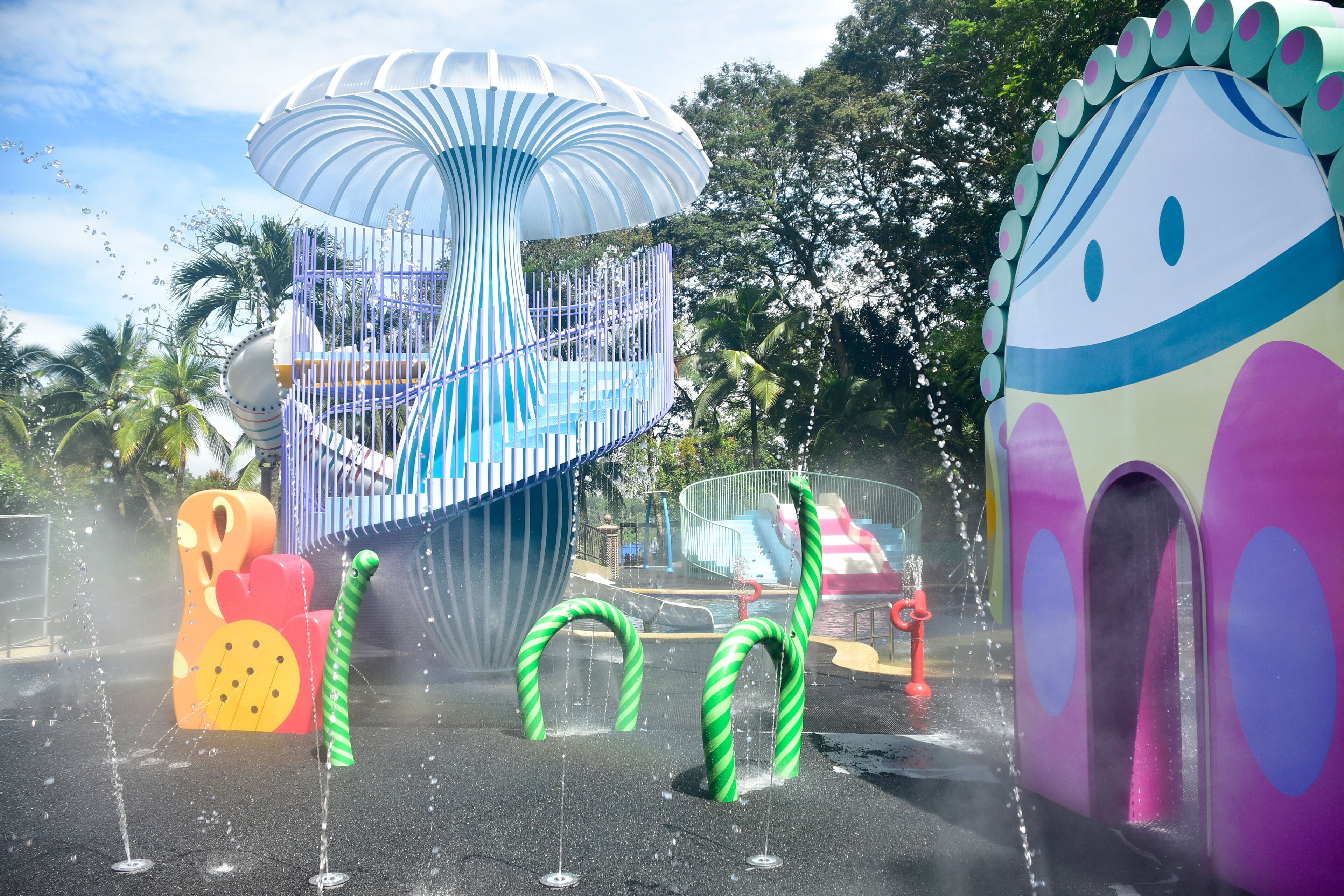 Tempat bermain anak - outdoor