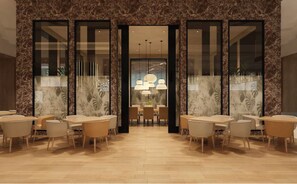 3 restaurants, breakfast, lunch, dinner served; Chinese cuisine