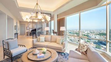 Executive Suite, 2 Bedrooms, Non Smoking (Chairman) | City view