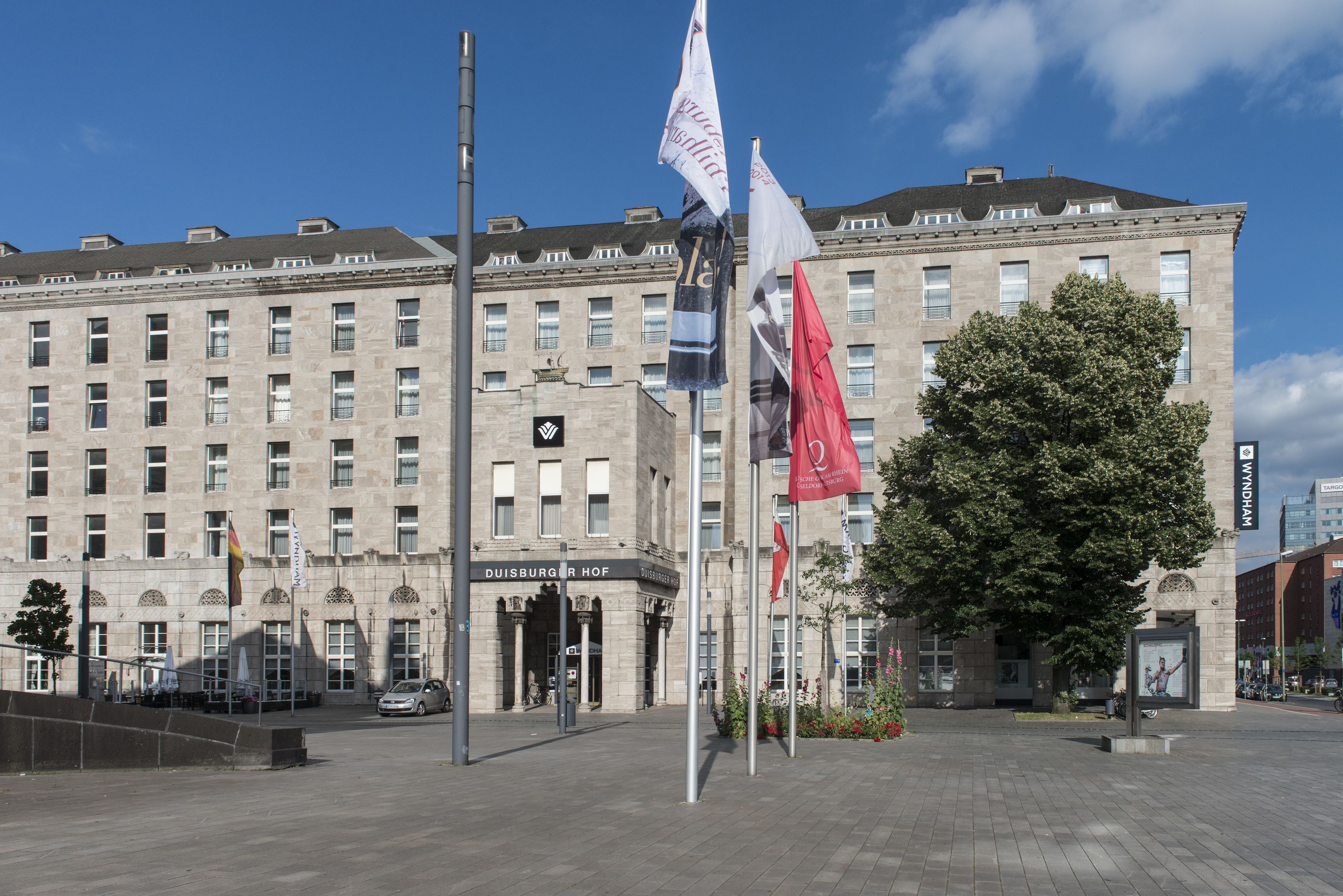 Photo - Wyndham Duisburger Hof