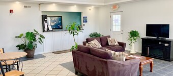 Key West Inn - Childersburg