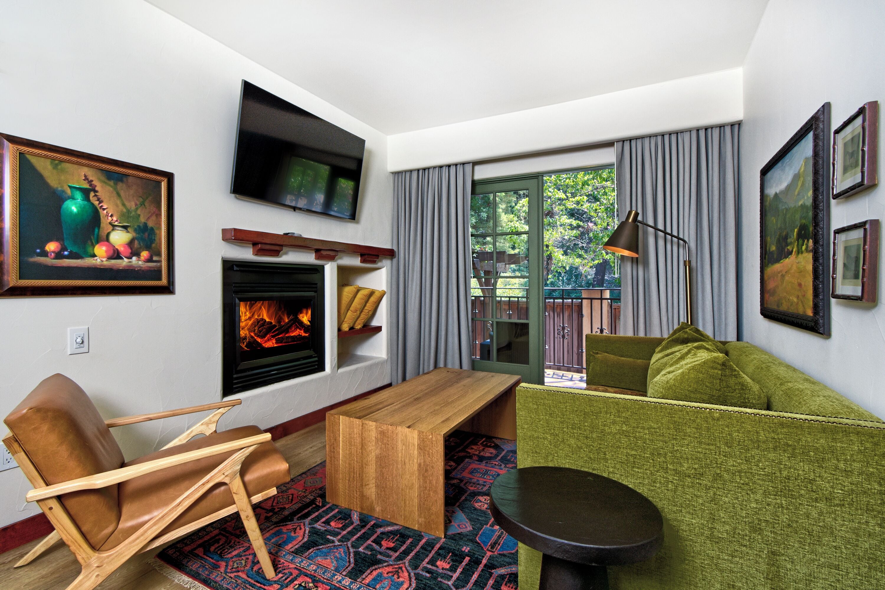 1 bedroom, premium bedding, minibar, in-room safe