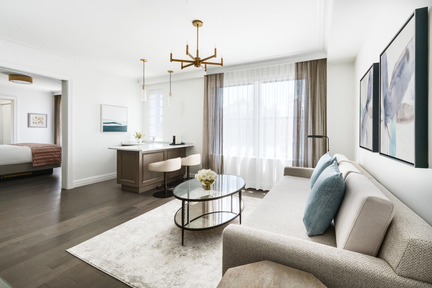 Suite, 1 Bedroom (Queen) | Hypo-allergenic bedding available, in-room safe, desk, laptop workspace