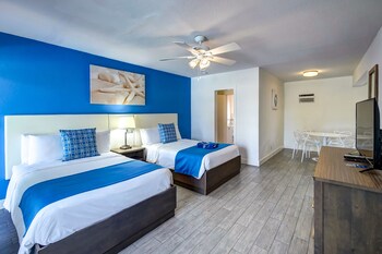 Efficiency Double Deluxe | Individually decorated, individually furnished, desk, iron/ironing board at Blue Strawberry by the Sea