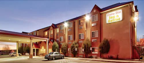 Western Skies Inn And Suites