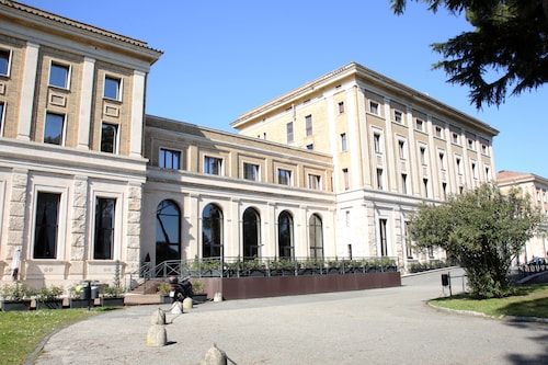 TH ローマ - カルペーナャ パレス