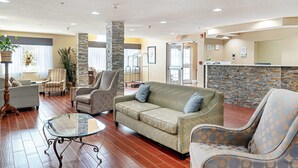 Lobby - Quality Inn & Suites Robbinsville (Robbinsville)