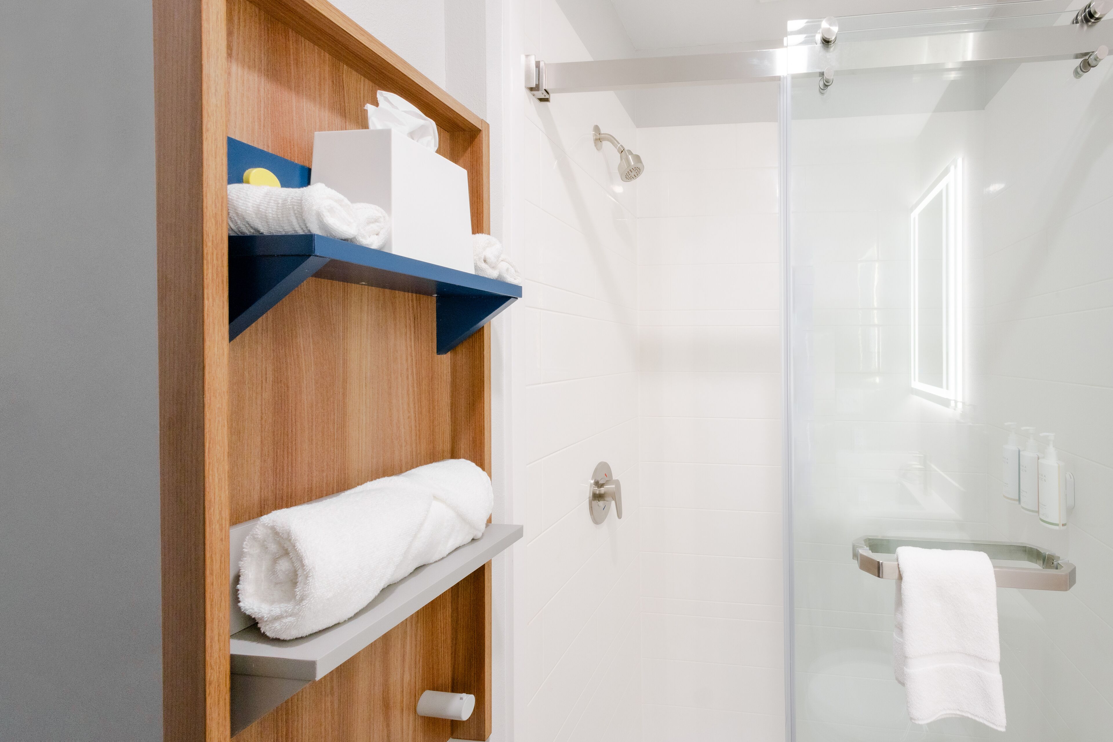 Ropa de cama de alta calidad, escritorio, tabla de planchar con plancha