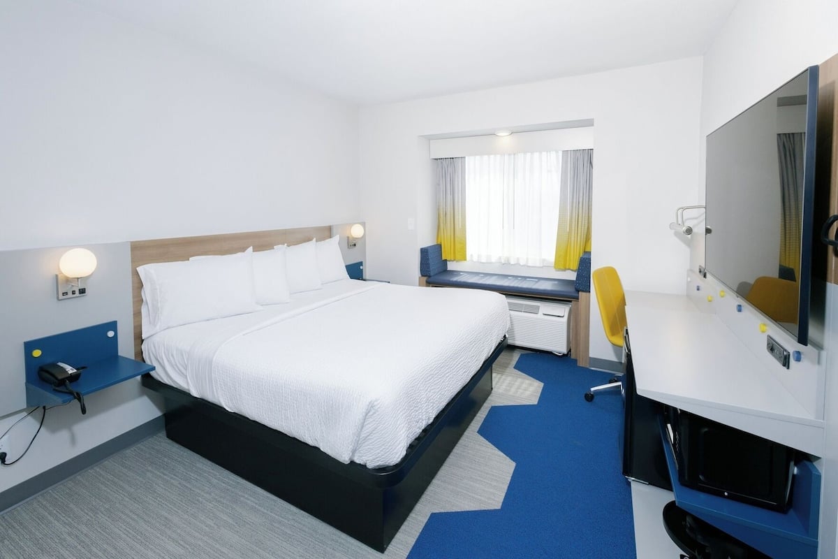 Premium bedding, desk, iron/ironing board, cribs (free)