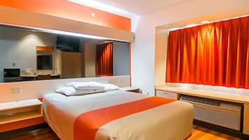 Free WiFi, bed sheets