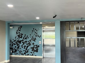 Elevator