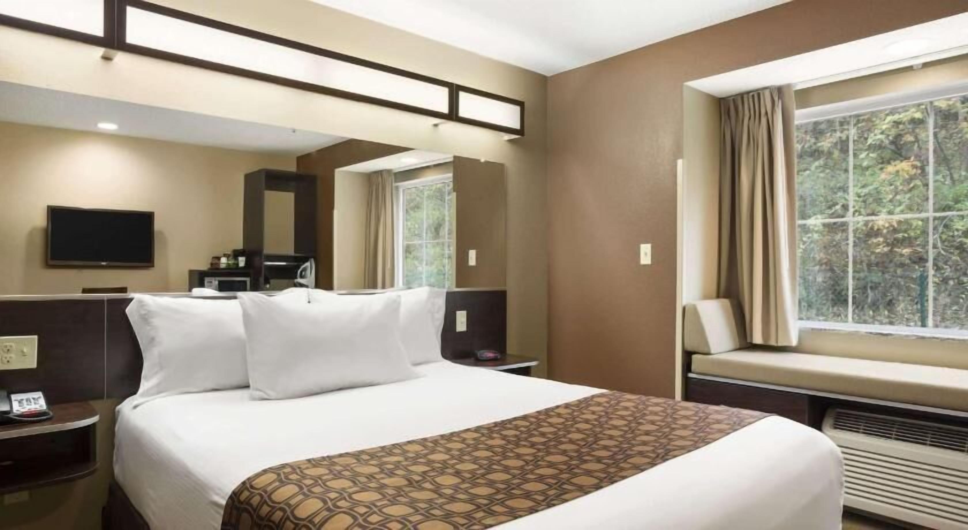 客房内保险箱、熨斗/熨衣板、免费婴儿床、免费 WiFi