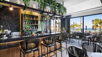 Bar-cafetería
