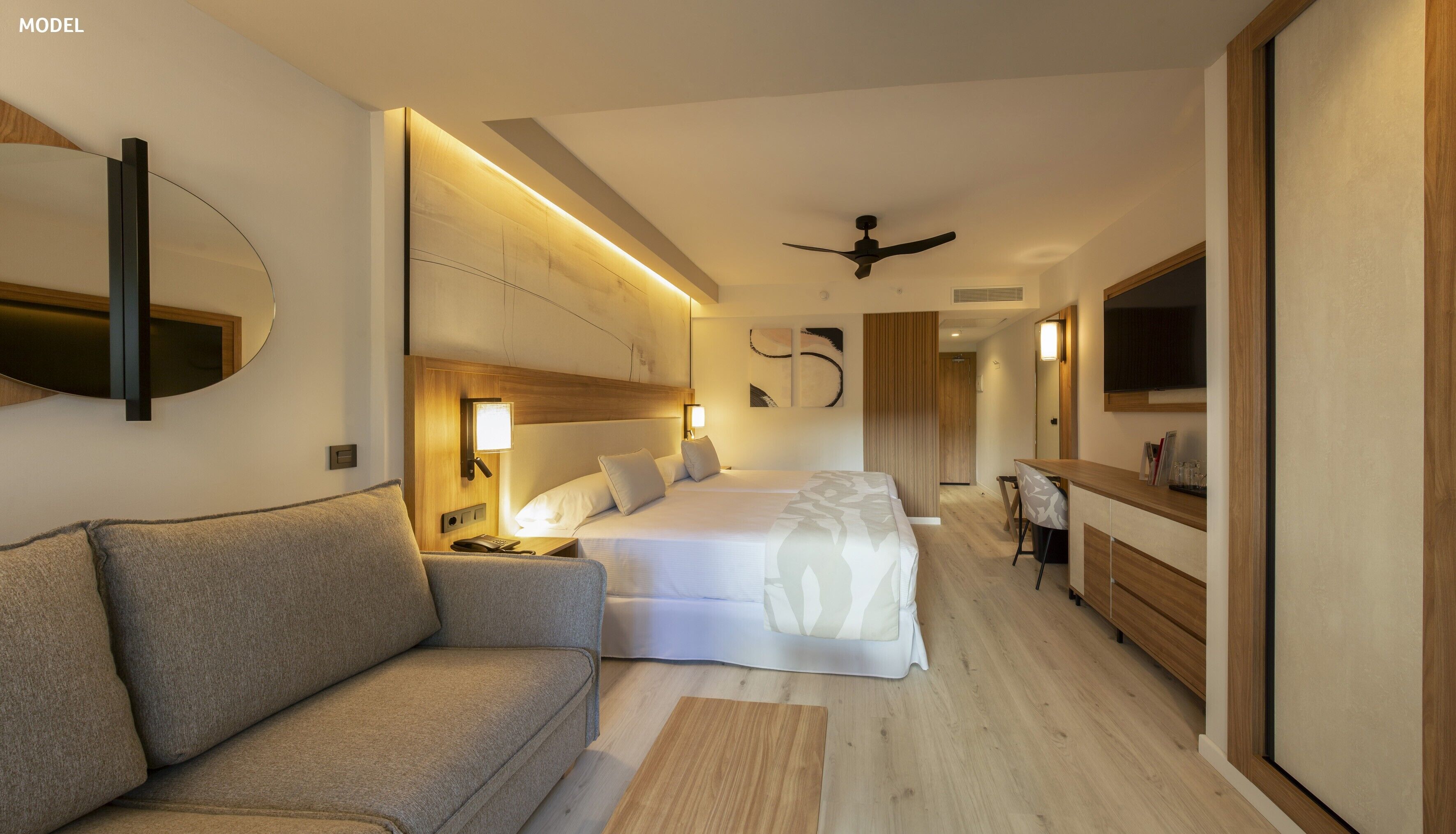 Minibar, una cassaforte in camera, Wi-Fi gratuito, lenzuola