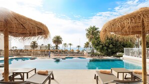 2 outdoor pools, pool umbrellas, sun loungers - Hotel Best Siroco (Benalmádena)