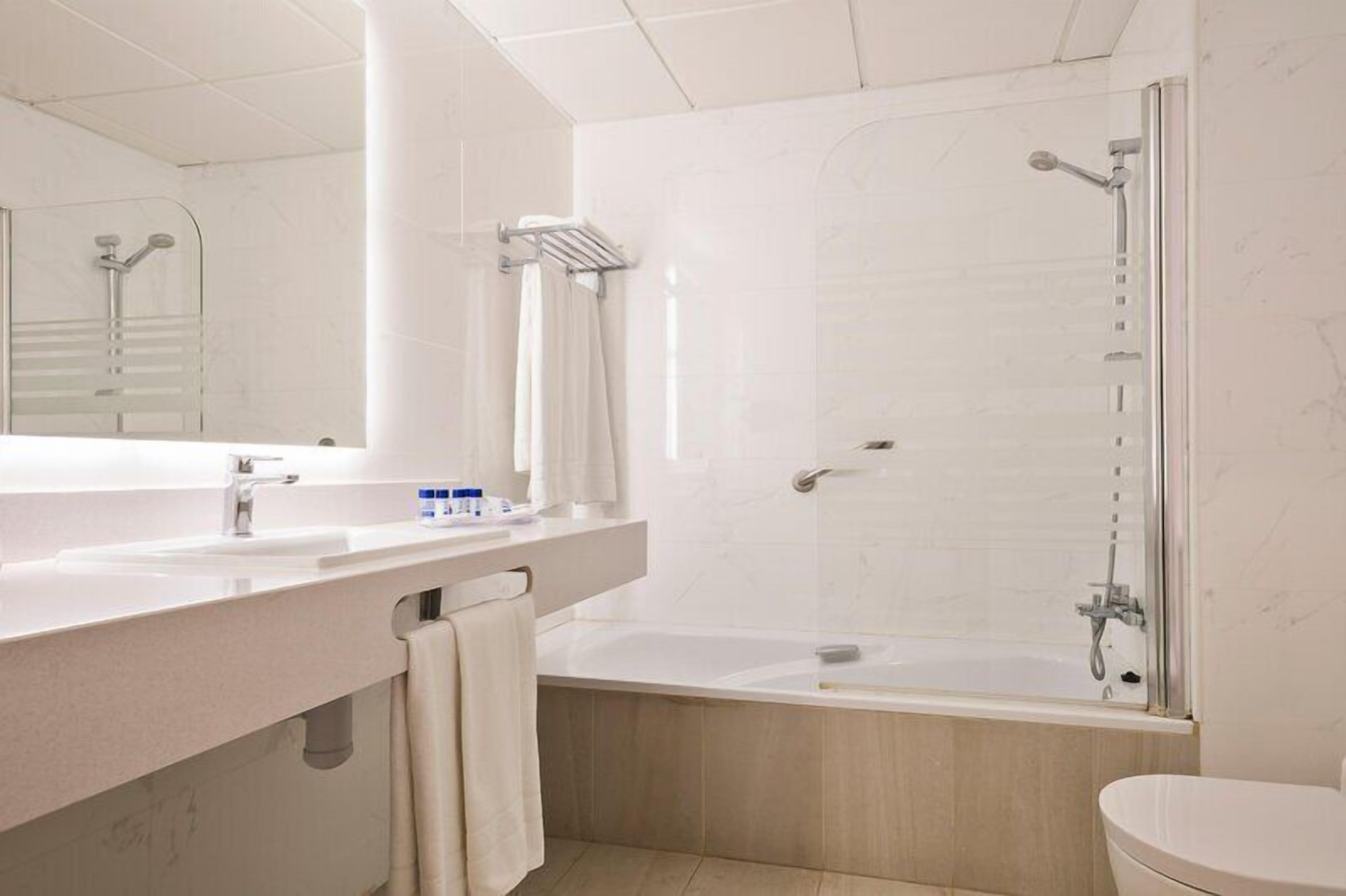 Komfortbadewanne, Handtücher