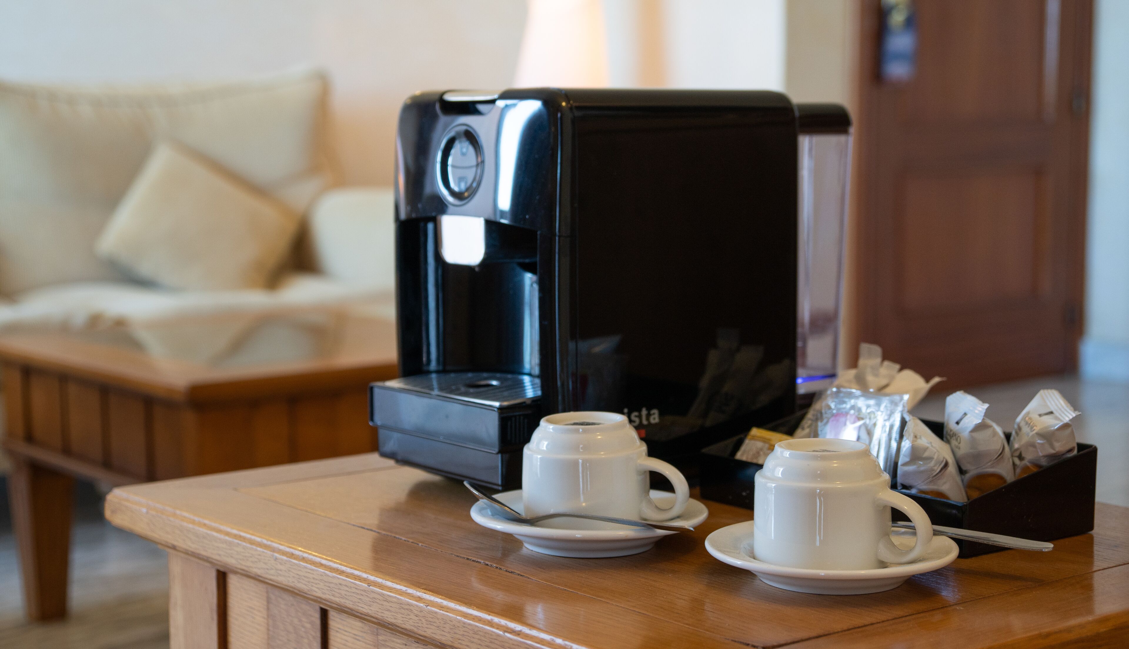 minibar, free wifi, bed sheets