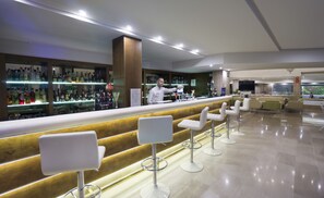 Bar (en el alojamiento)