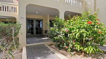 Standard Double Room | Terrace/patio