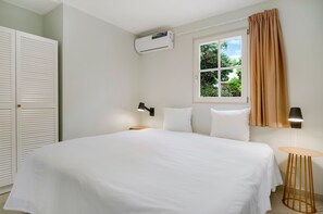 1 bedroom, premium bedding, minibar, in-room safe