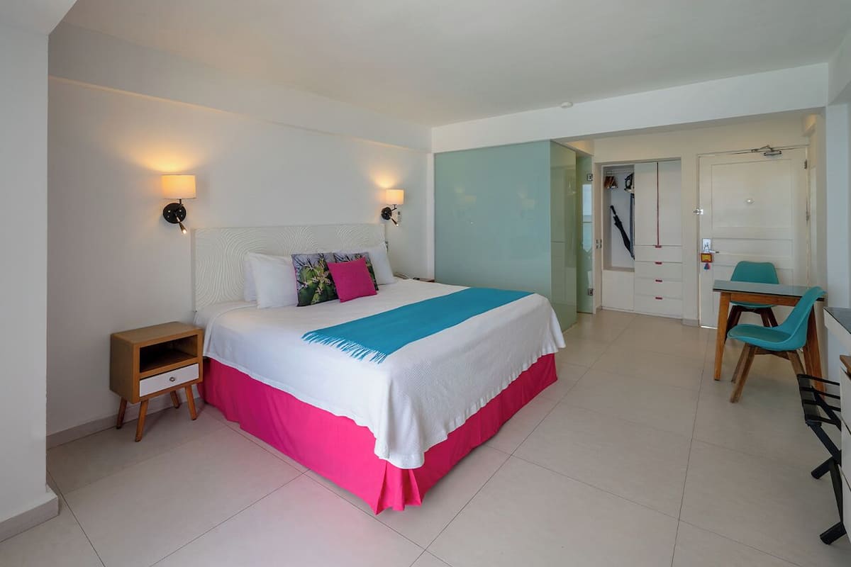 Deluxe Room, Ocean View