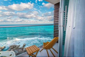 Deluxe Room, Ocean View | Terrace/patio