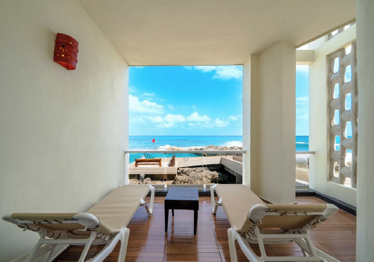 Beach/ocean view