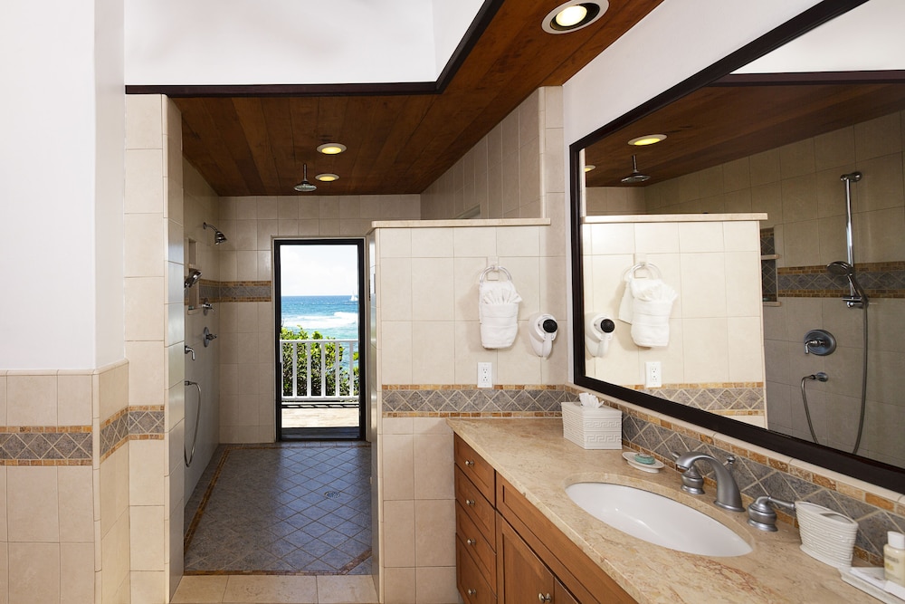Palm Island Resort & Spa by null