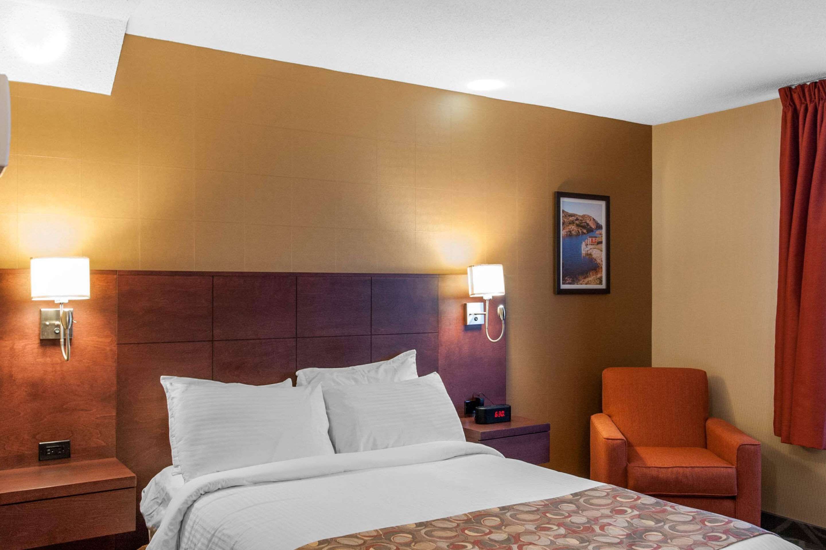 desk, blackout curtains, iron/ironing board, free wifi