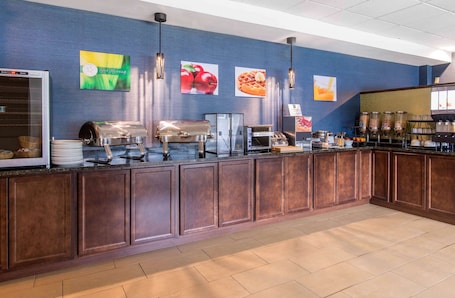 Desayuno buffet incluido todos los días