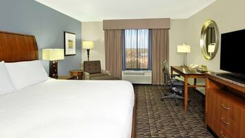 Hypo-allergenic bedding, in-room safe, desk, laptop workspace