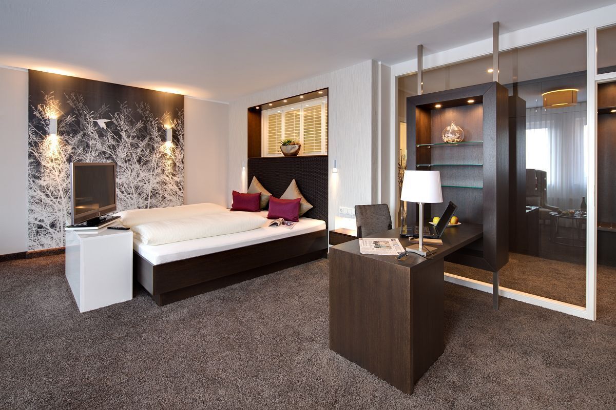 Suite | Bureau, accès au Wi-Fi (inclus), literie fournie