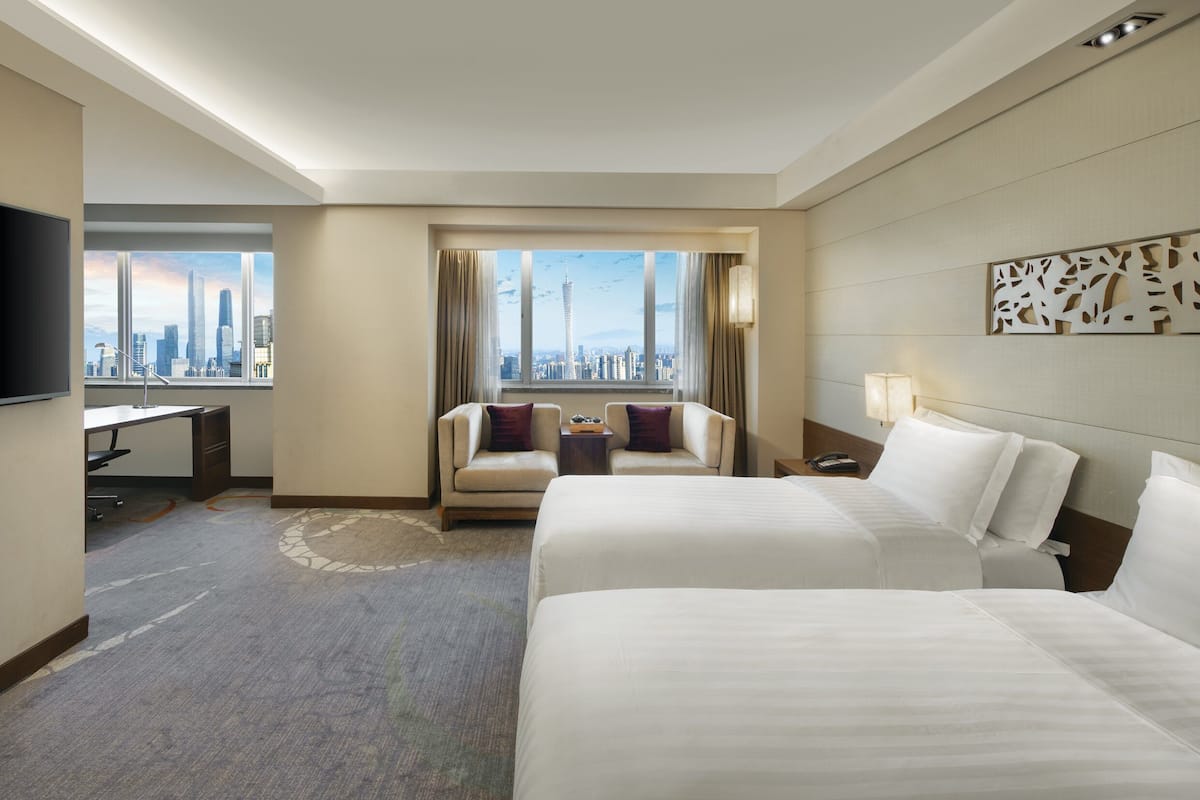 Ropa de cama hipoalergénica, cubrecamas y minibar 