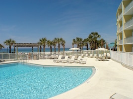 2 outdoor pools, pool umbrellas, pool loungers