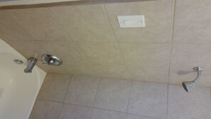 Comfort Room, 2 Queen Beds | Bathroom | Combined shower/tub, hair dryer