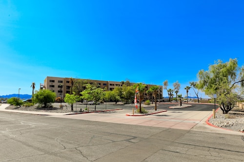 Studio 6 Suites Lake Havasu City, AZ 