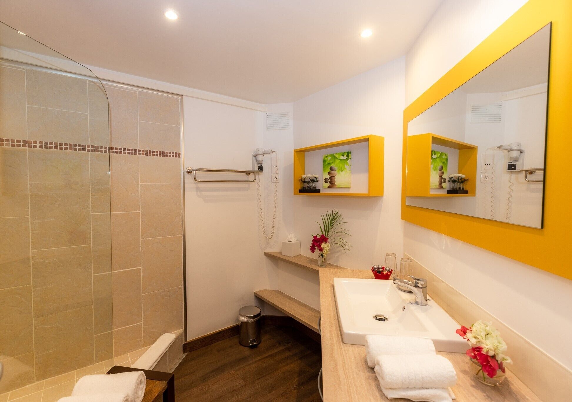 superior junior suite | bathroom | shower, free toiletries, hair dryer, towels