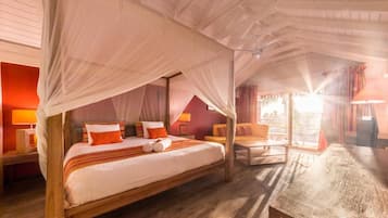 Premium bedding, in-room safe, individually furnished, desk