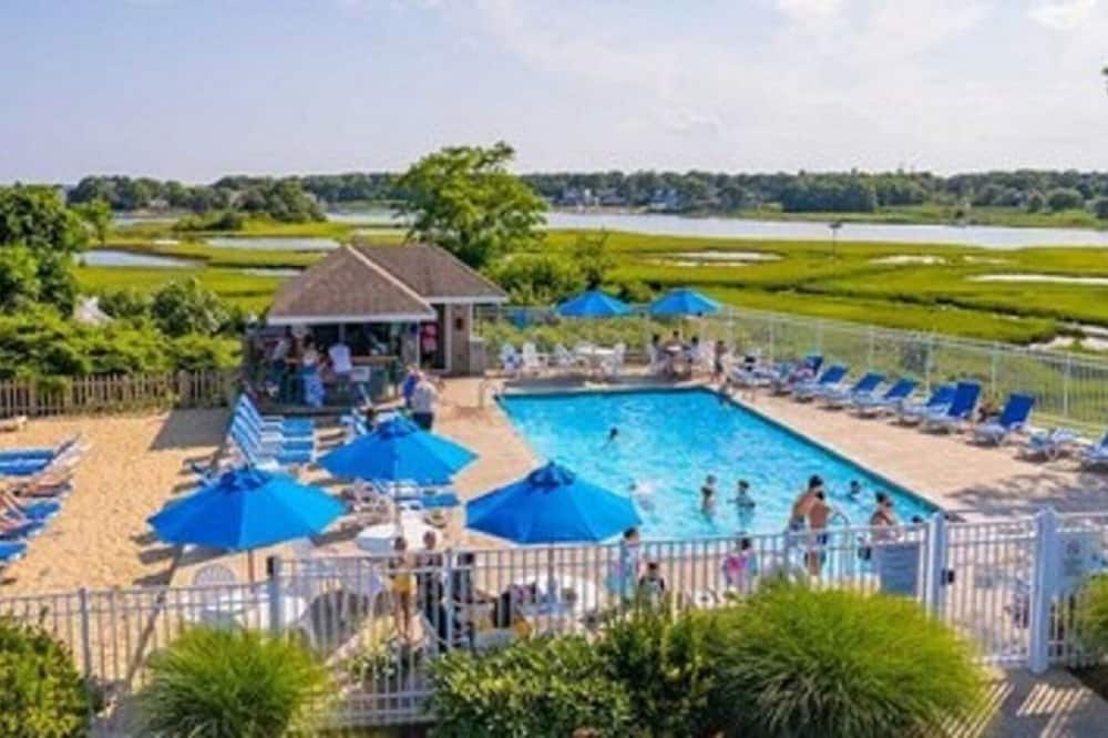 luxury hotels in Springfield, Ma