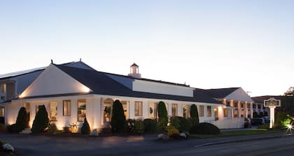 Bayside Resort Hotel