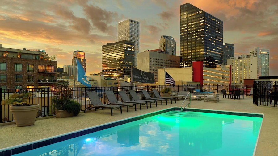 Renaissance New Orleans Arts Warehouse District Hotel