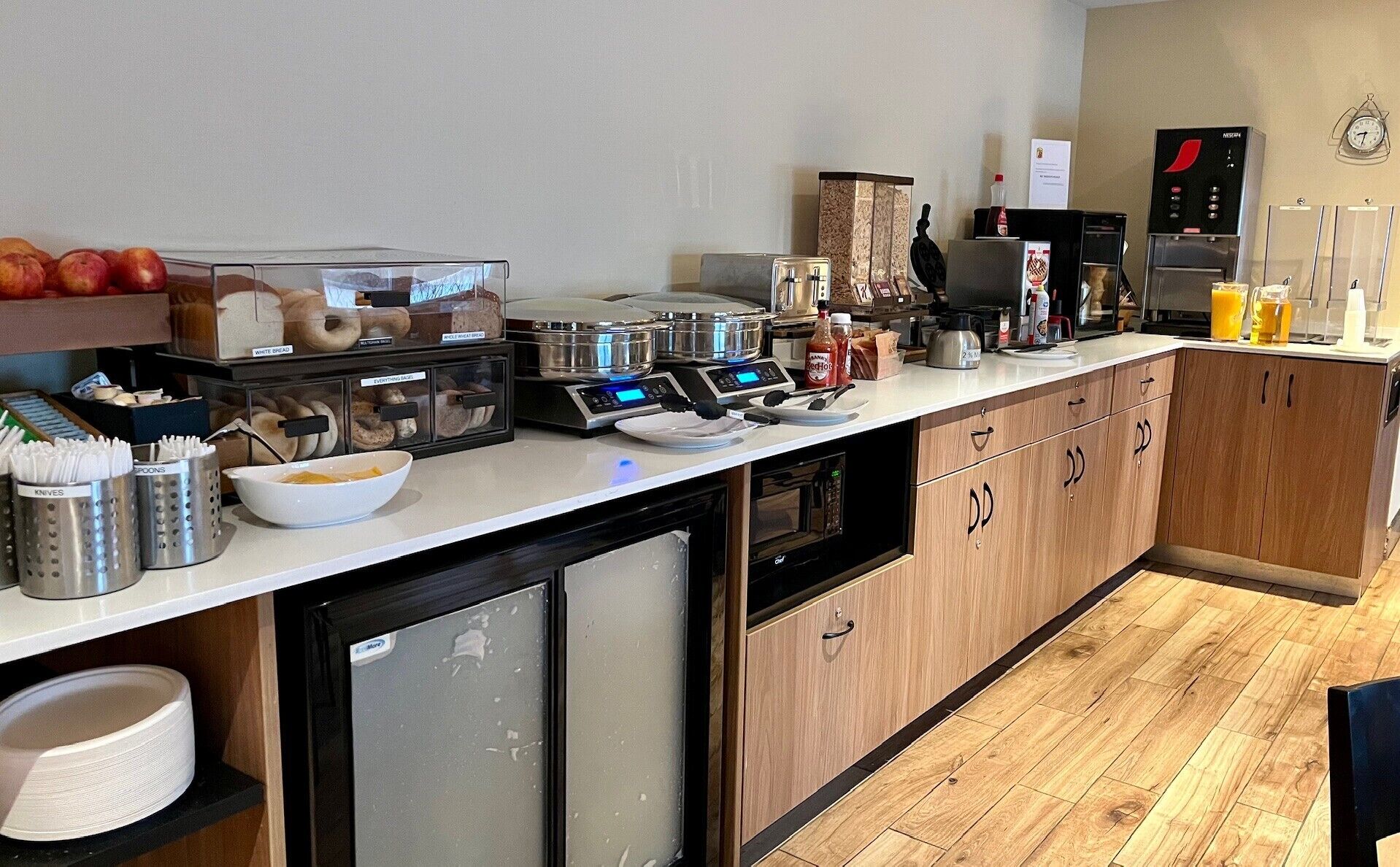 Free daily continental breakfast